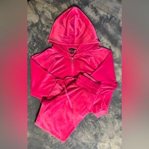 Victoria's Secret Fuchsia Velour Joggers set